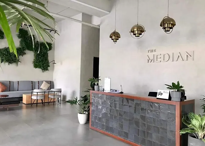 아파트호텔 The Median Near It Park 4*